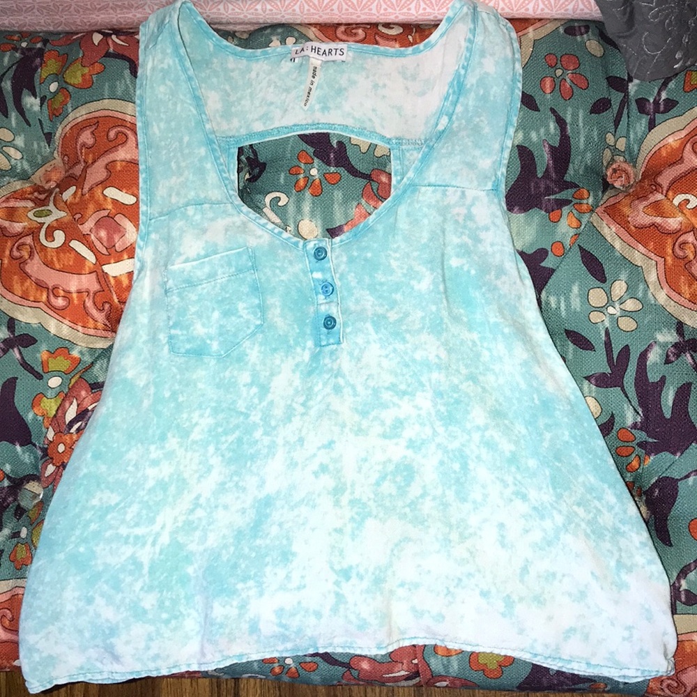 Blue top